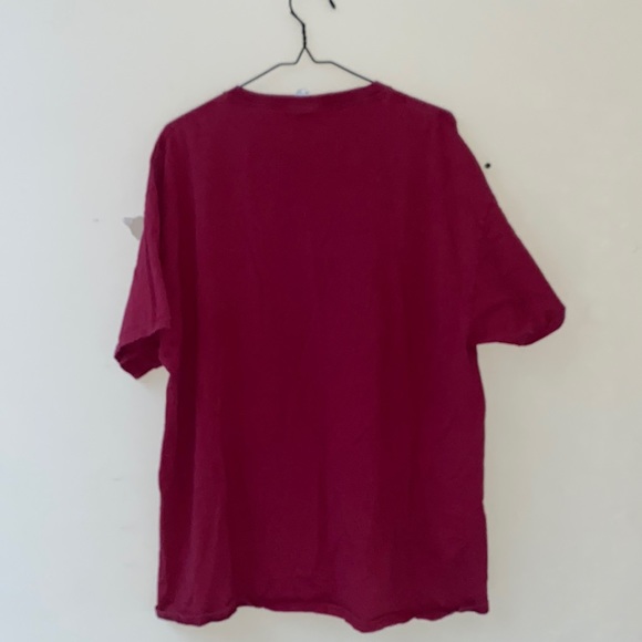 Oversized red T-shirt - Picture 2 of 3